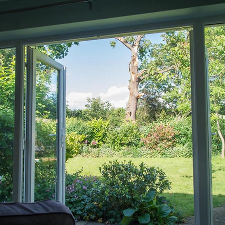 Luxury Self Catering With Cosy Cabin & Sauna In Колчестер Екстер'єр фото